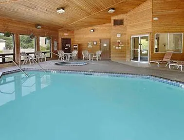 Super 8 By Wyndham Red Wing 